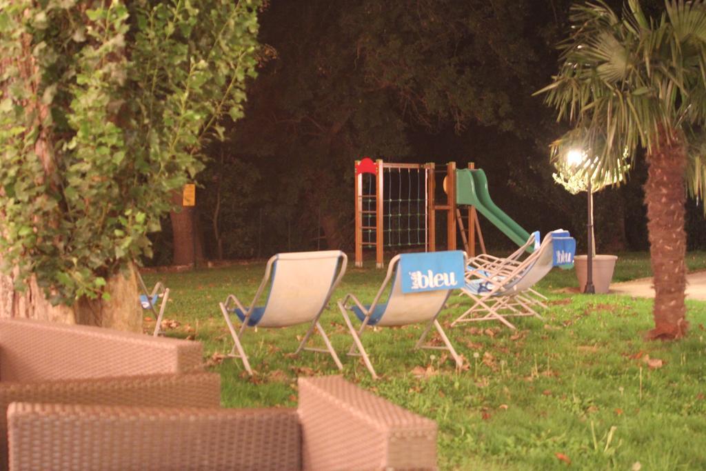 O2 Saone Hotel Reyrieux Kültér fotó